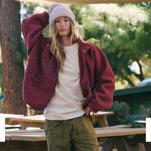 NWT Free People Hit the Slopes fleece jacket maroon